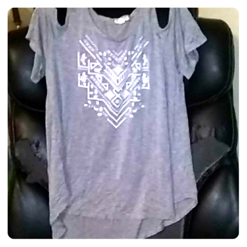 Grey cold shoulder Tee